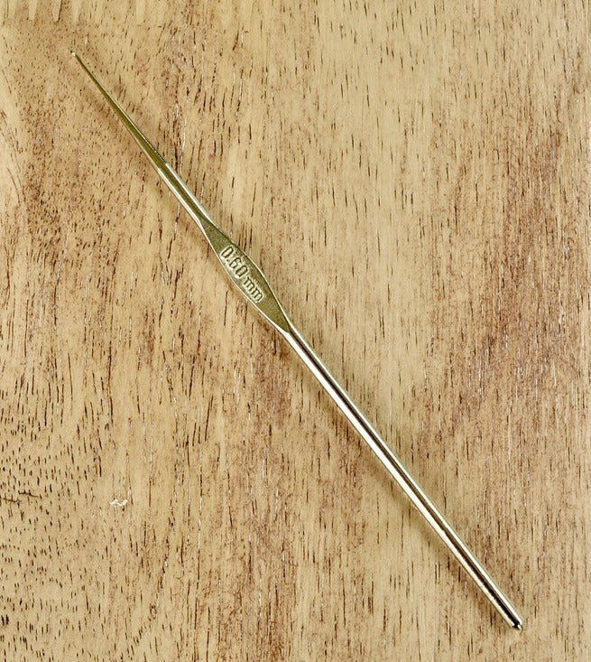 Stainless Steel 0.6mm Crochet Hook x 1