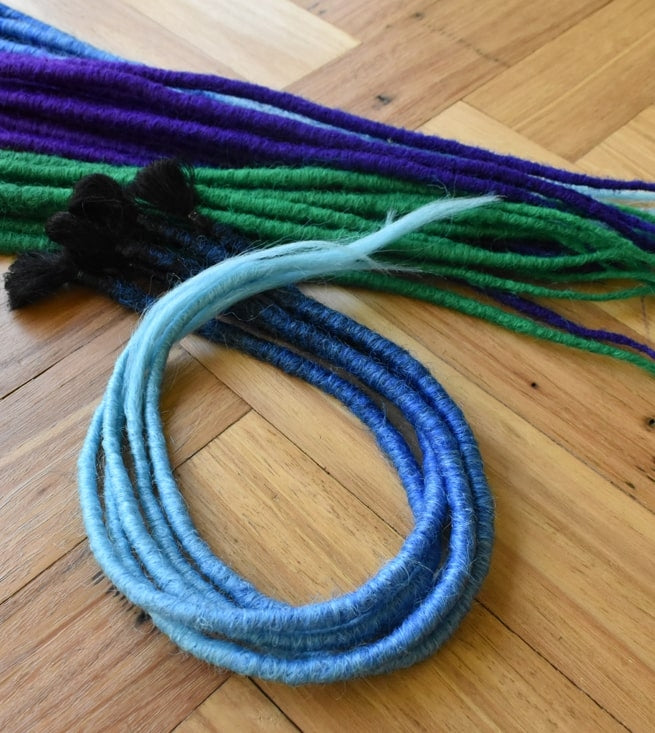 Single Ended (10 Singles)